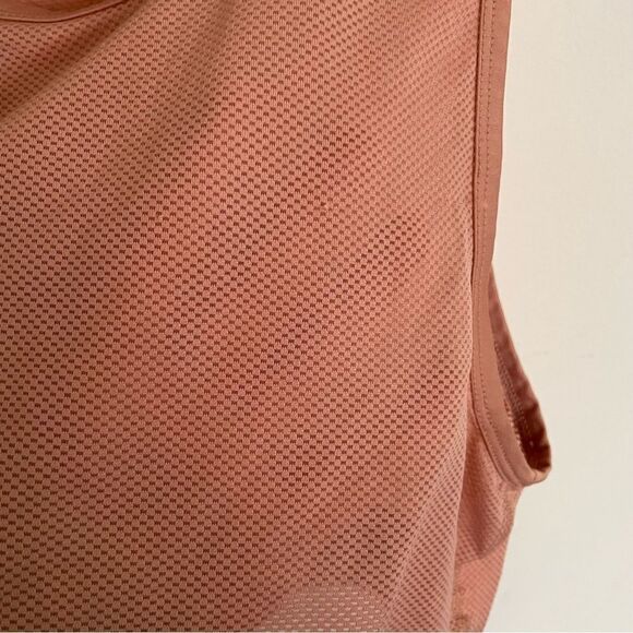 Nike Miler Crop Mesh Running Tank- Size Medium - Picture 8 of 10